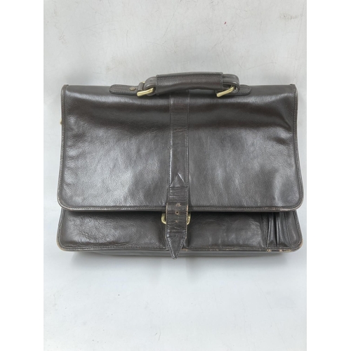 162 - A Hidesign brown leather satchel - approx. 43cm x 32cm