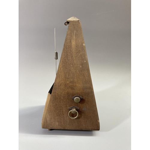 209 - A German Maelzel mahogany cased metronome - approx. 23cm high x 11.5cm wide x 11.5cm deep