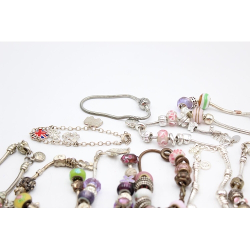 151 - Fifteen items of contemporary fashion charm jewellery