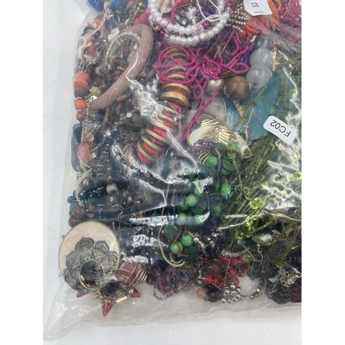 113 - A large collection of assorted costume jewellery - approx. 4.15kg