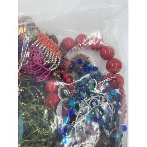 113 - A large collection of assorted costume jewellery - approx. 4.15kg