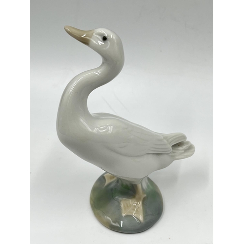 17 - Three Lladro goose figurines comprising model no. 4452, model no. 7689 and model no. 1263