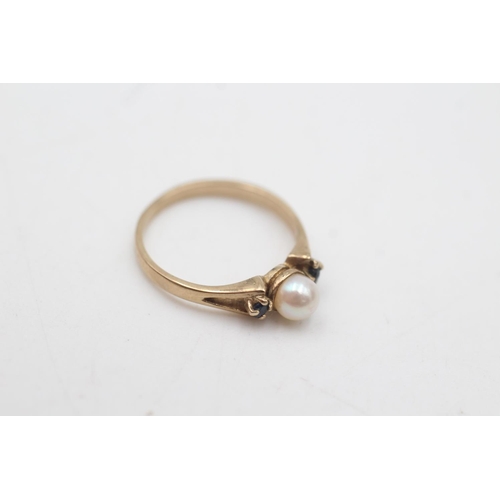 2025 - A hallmarked London 9ct gold pearl and sapphire ring, size K½ - approx. gross weight 1.6 grams