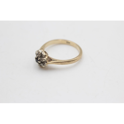 2035 - A hallmarked London 9ct gold sapphire and diamond floral set ring, size J - approx. gross weight 2.1... 