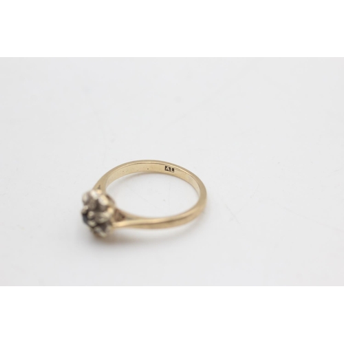 2035 - A hallmarked London 9ct gold sapphire and diamond floral set ring, size J - approx. gross weight 2.1... 