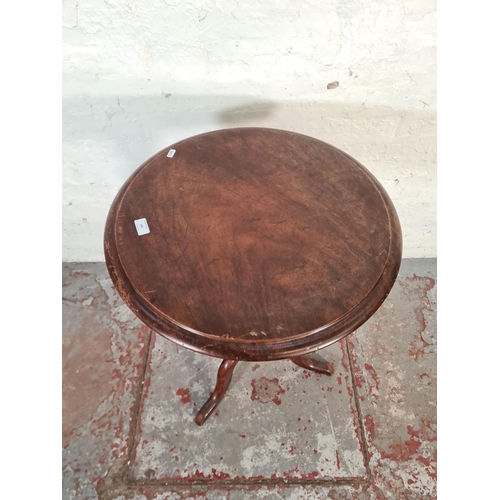 1036 - A 19th century style mahogany pedestal side table - approx. 79cm high x 58cm diameter