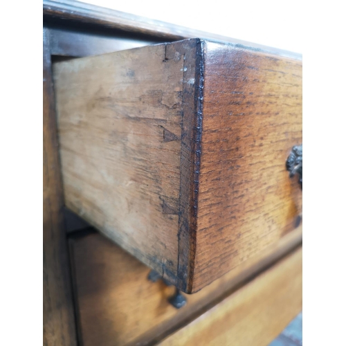 1023 - A 1930s oak chest of three drawers - approx. 86cm high x 88cm wide x 41cm deep