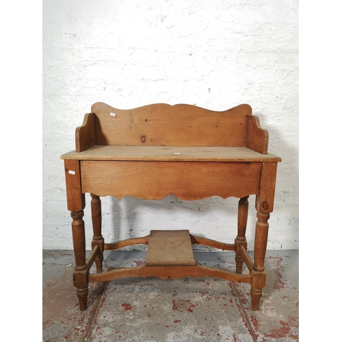 1090 - A Victorian style solid pine farmhouse console table - approx. 100cm high x 94cm wide x 38cm deep