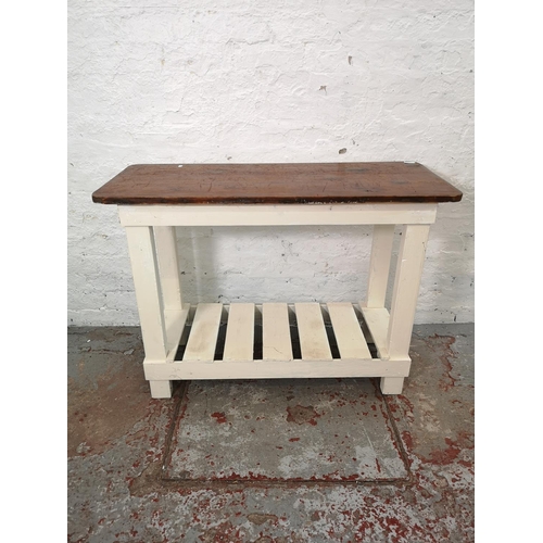 1117D - A modern pine and white painted kitchen work table - approx. 75cm high x 106cm wide x 45cm deep