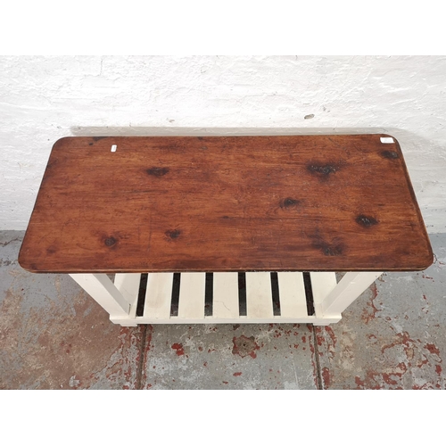 1117D - A modern pine and white painted kitchen work table - approx. 75cm high x 106cm wide x 45cm deep