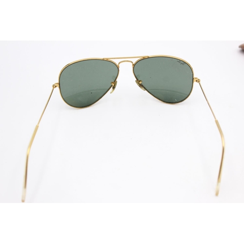 745 - A cased pair of vintage Bausch & Lomb Ray-Ban gold tone Aviator sunglasses