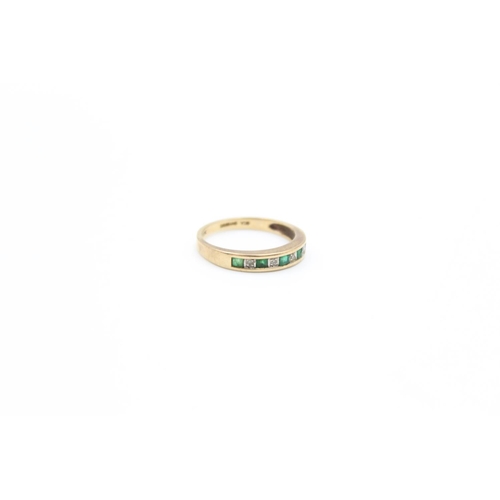 2352 - A 9ct gold emerald and diamond half eternity ring, size L - approx. gross weight 1.8 grams