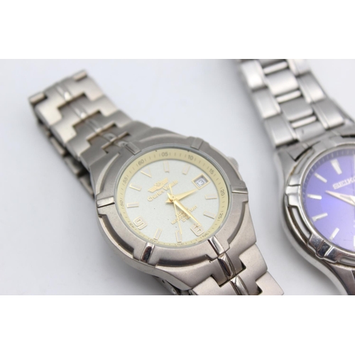 2452 - Four kinetic/solar powered men's wristwatches to include Seiko, Pulsar etc.