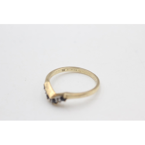 2169 - A 9ct gold sapphire and diamond wishbone ring, size O - approx. gross weight 1.8 grams