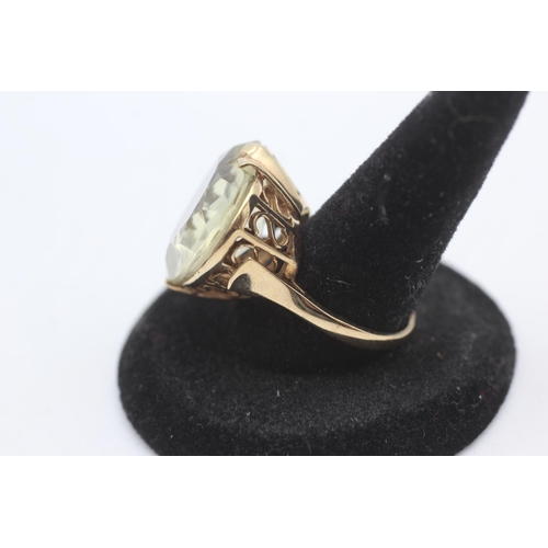 2243 - A hallmarked London 9ct gold citrine heart carved dress ring, size P - approx. gross weight 9.2 gram... 