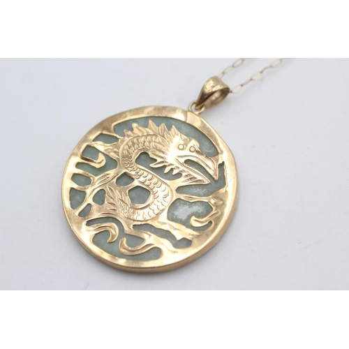 2245 - A 9ct gold jade oriental dragon pendant necklace  - approx. gross weight 4.6 grams