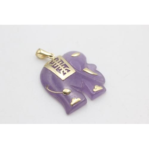 2251 - A 14ct gold lavender jade carved elephant pendant - approx. gross weight 5.7 grams