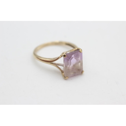 2272 - A hallmarked Birmingham 9ct gold baguette cut amethyst solitaire ring, size Q - approx. gross weight... 