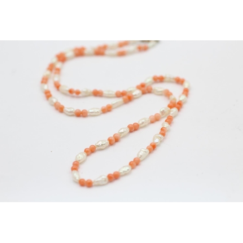 2298 - A 9ct gold clasp coral and cultured pearl necklace and bracelet set - approx. gross weight 6.6 grams