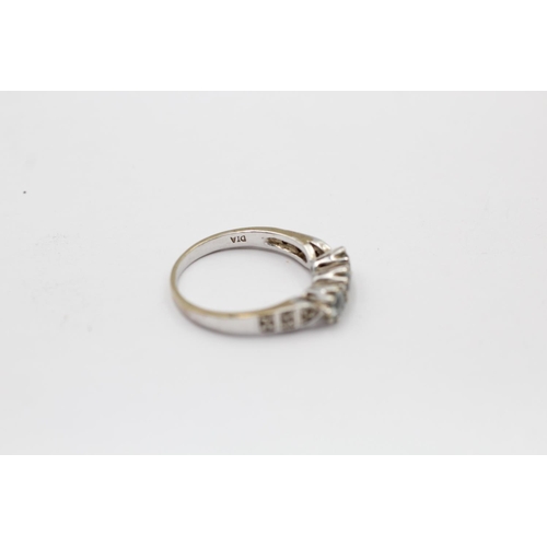 2316 - A hallmarked Sheffield 9ct white gold topaz and diamond ring, size O½ - approx. gross weight 3 grams