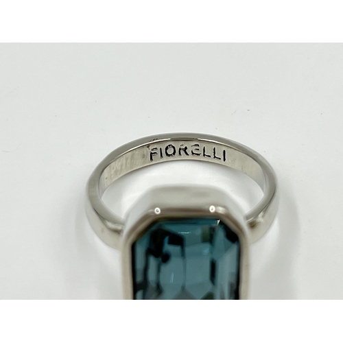 2340 - A collection of jewellery to include Fiorelli ring - size P, grey wired bangle with 925 silver flora... 