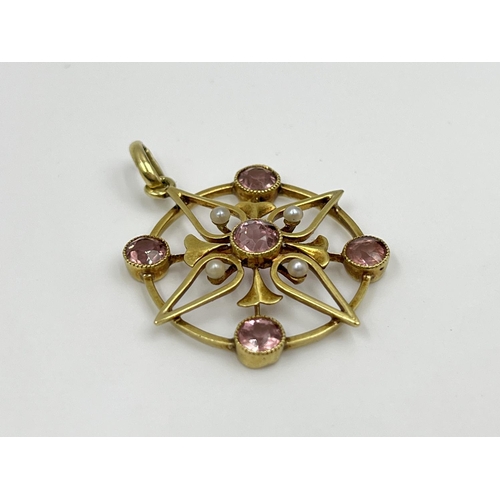 2361 - An antique 15ct gold seed pearl and pink gemstone pendant - approx. gross weight 2.83 grams