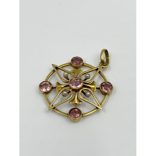 2361 - An antique 15ct gold seed pearl and pink gemstone pendant - approx. gross weight 2.83 grams