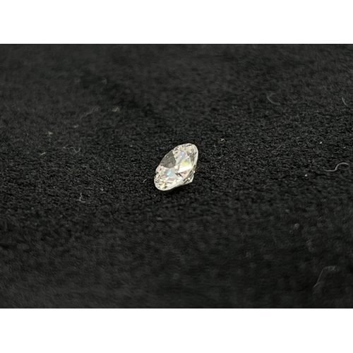 2357 - A 0.36ct diamond with paperwork