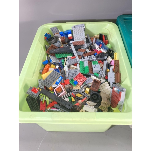 679 - Five boxes containing a large quantity of Lego and Matchbox Connectables