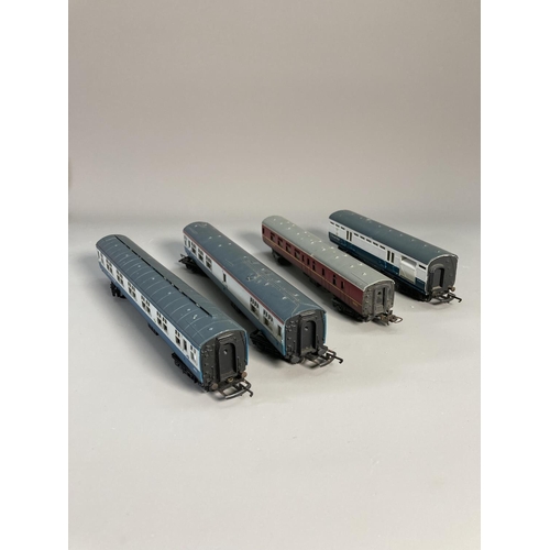 609 - A collection of assorted model vehicles to include Matchbox Models of Yesteryear 1973 No. Y13 Crossl... 