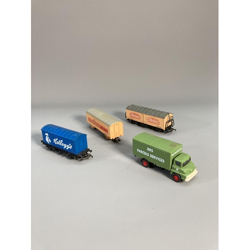 609 - A collection of assorted model vehicles to include Matchbox Models of Yesteryear 1973 No. Y13 Crossl... 