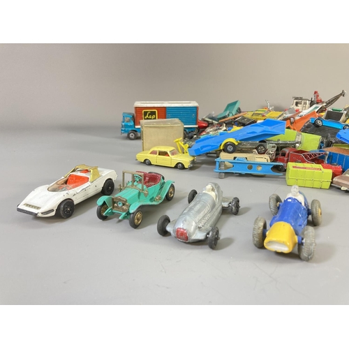 636 - A collection of assorted diecast model vehicles to include Corgi Landrover, Corgi Juniors Whizz Whee... 