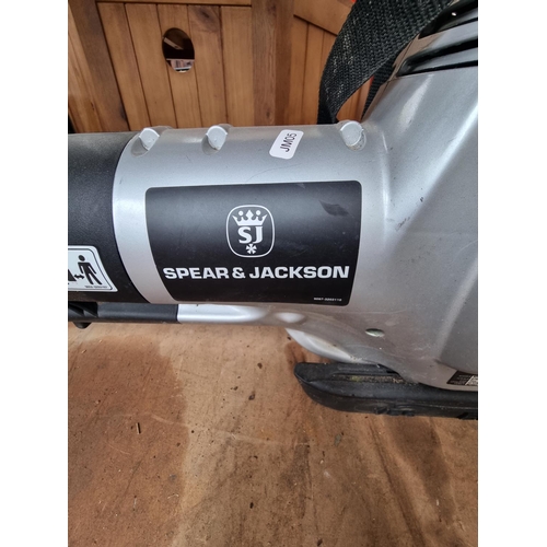 1662 - A Spear & Jackson M24 garden leaf blower/ vacuum