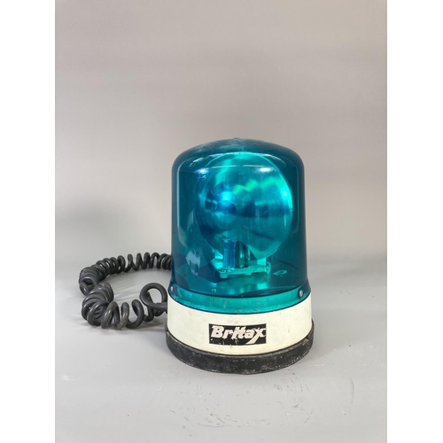 849 - A vintage P.M.G. Thorpe Ltd. magnetic emergency beacon - approx. 20cm high x 15cm in diameter