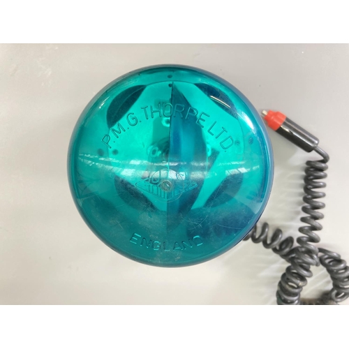 849 - A vintage P.M.G. Thorpe Ltd. magnetic emergency beacon - approx. 20cm high x 15cm in diameter