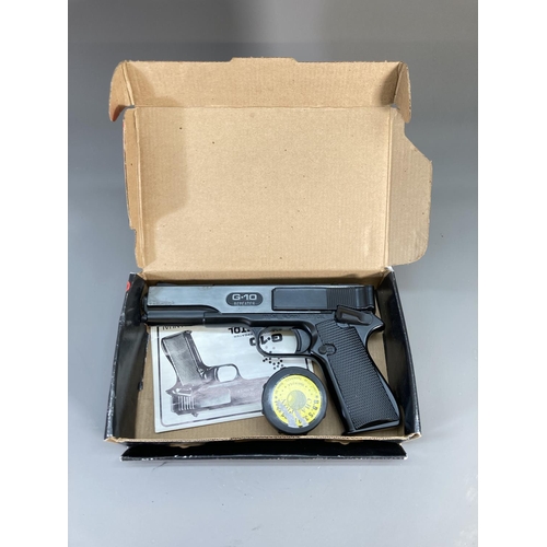 850 - A boxed Sportsmarketing G.10 repeater .177 cal air pistol