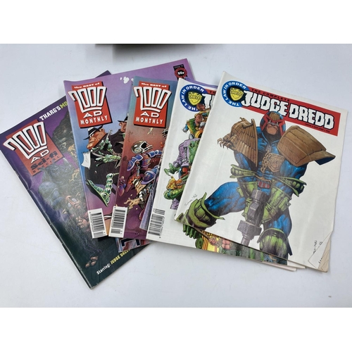 787 - A large collection of assorted comics to include 2000AD, Judge Dredd etc.