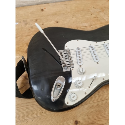 1405 - A Crafter Cruiser Stratocaster style electric guitar with strap