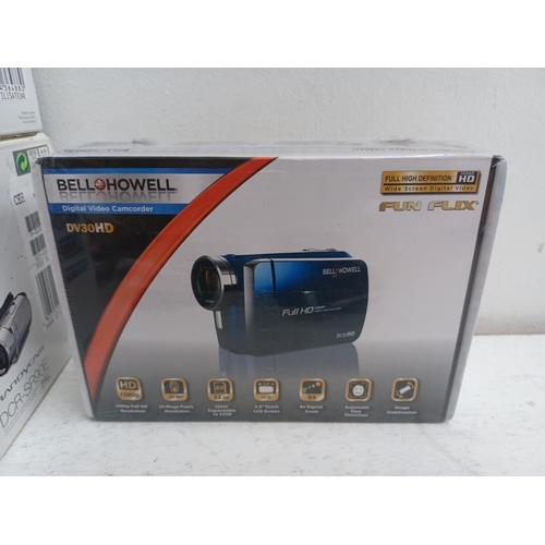 1263 - A collection of digital camcorders to include boxed and sealed Bell & Howell DV30HD, Vivitar DVR510N... 