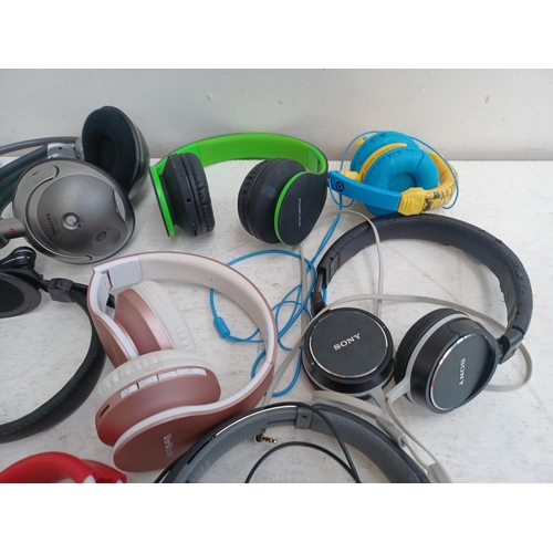 1268 - A collection of headphones to include cased Beats Monster with cable, Sony MDR-ZX770BN wireless nois... 