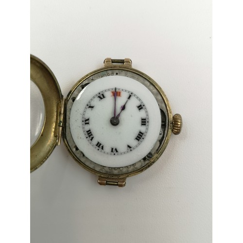 2471 - A 1921 hallmarked 9ct gold cased women's 15 jewels Swiss made wristwatch