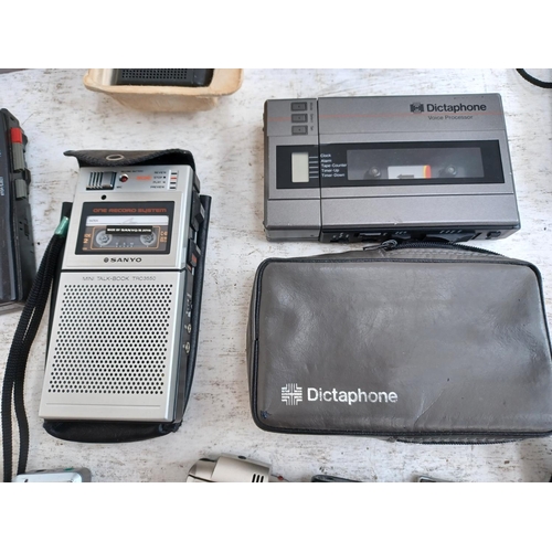 1304 - A collection of digital voice recorders to include boxed Sanyo TRC-620M microcassette, Sony M-335 mi... 