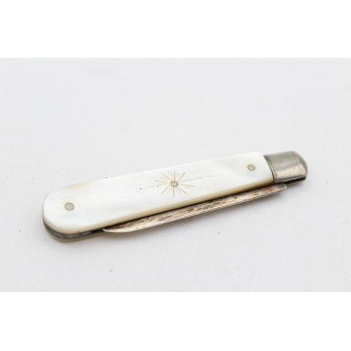 240 - Two antique hallmarked .925 sterling silver fruit knives with mother of pearl handles - approx. gros... 