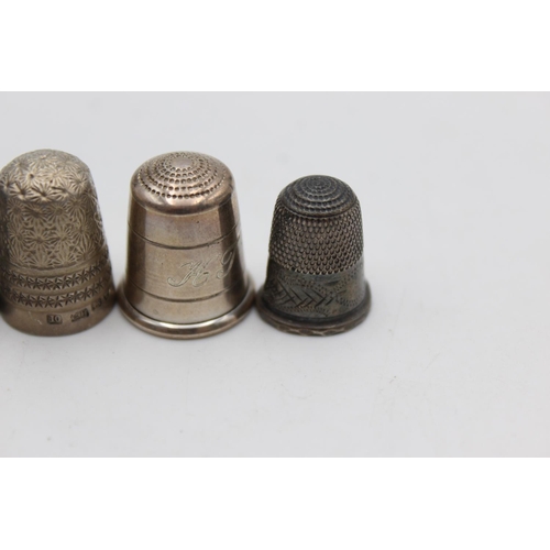 246 - Five antique .925 sterling silver thimbles to include Charles Horner etc - approx. gross weight 22 g... 