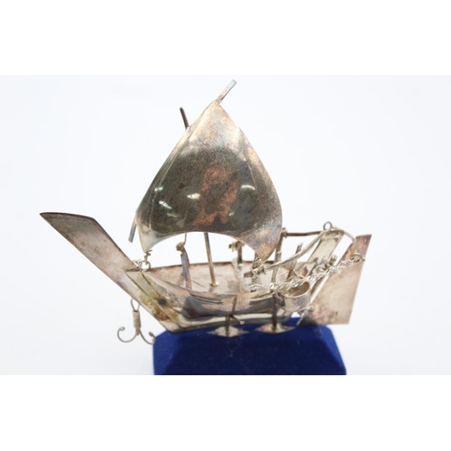 255 - A vintage stamped .925 sterling silver decorative sailing boat with stand - approx. gross weight 36 ... 