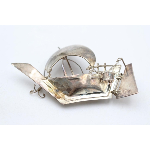 255 - A vintage stamped .925 sterling silver decorative sailing boat with stand - approx. gross weight 36 ... 