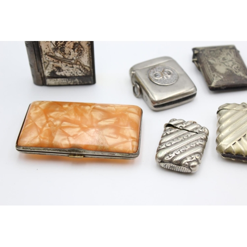 89 - Seven antique smoking related items to include vesta cases, cigarette case etc.