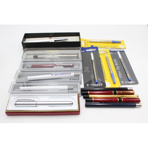 124 - A collection of assorted rollerball/felt pens to include Parker, Sheaffer, Waterman etc.