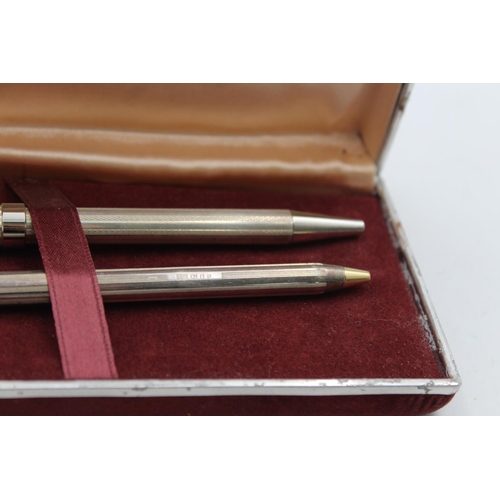 125 - Two vintage hallmarked .925 sterling silver ballpoint pens/biros - approx. gross weight 49 grams