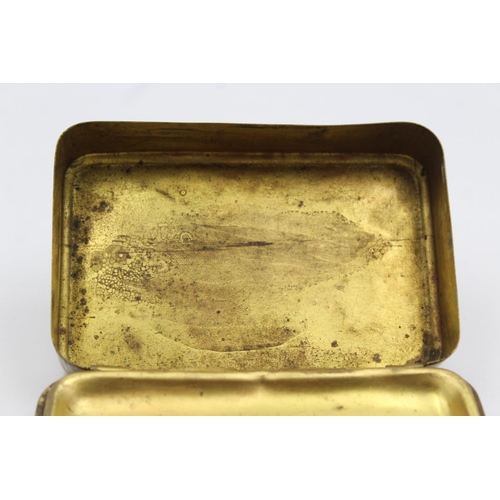 62 - A WWI brass Princess Mary Christmas tin - approx. 13cm x 8.5cm